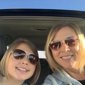 Meet your Posher, Angie